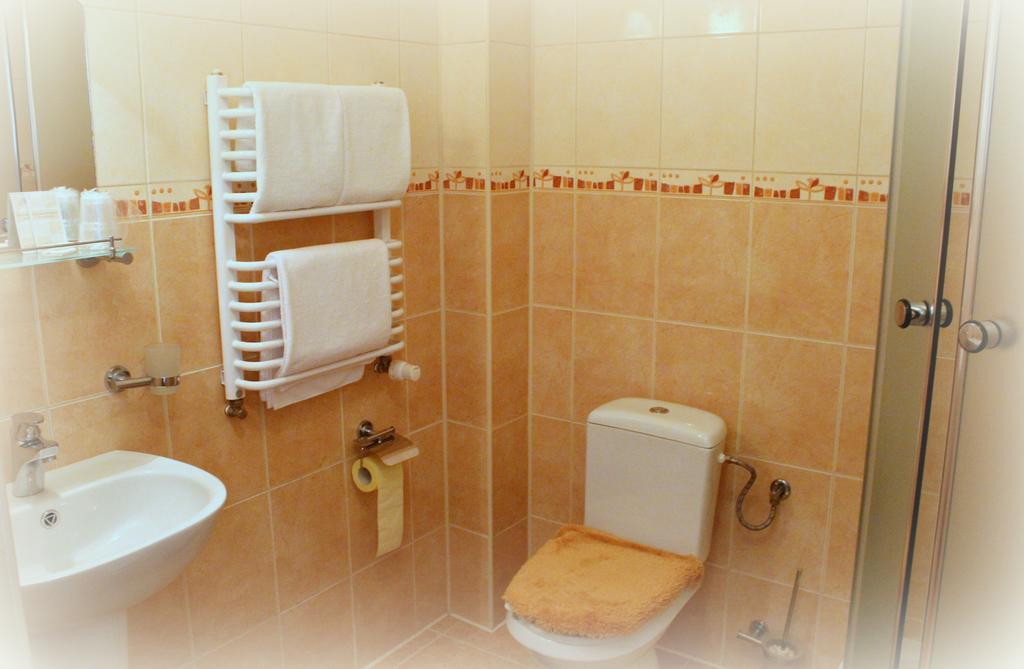 Parkowa - Noclegi Ze Sniadaniem Nowa Ruda Camera foto