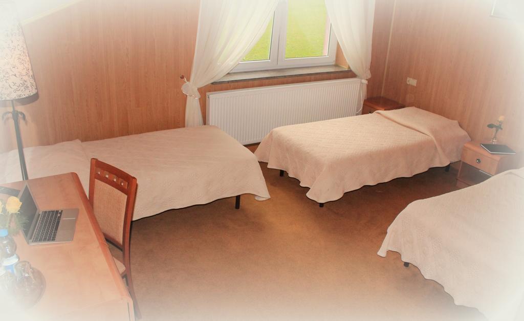 Parkowa - Noclegi Ze Sniadaniem Nowa Ruda Camera foto