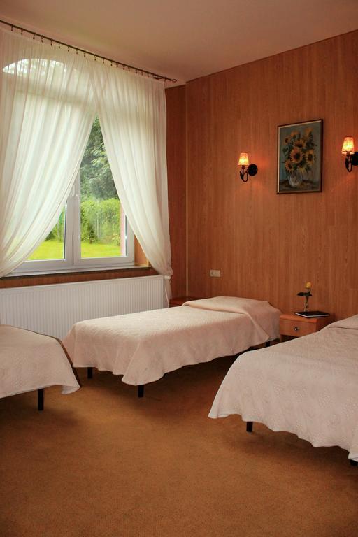Parkowa - Noclegi Ze Sniadaniem Nowa Ruda Esterno foto